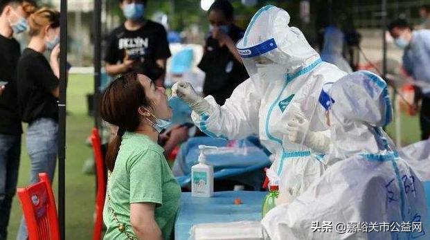 护士小姐姐劲歌辣舞，蹦迪成了纵欲现场？