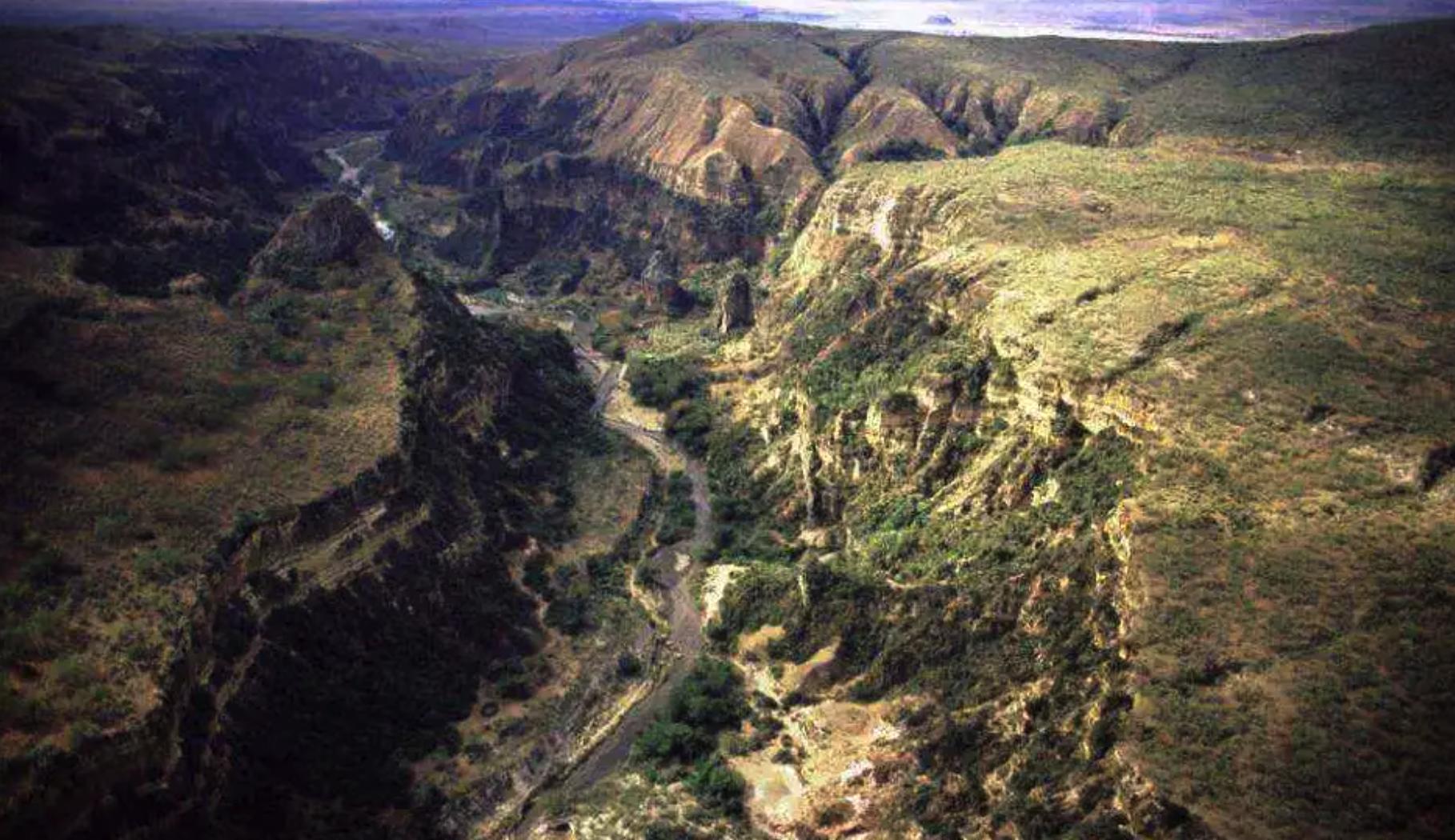 东非大裂谷世界第二美景,带你去看世界有名东非大裂谷