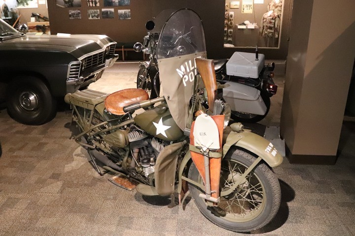 哈雷摩托车哪款改复古最好看,哈雷摩托车从第一代至今的车型