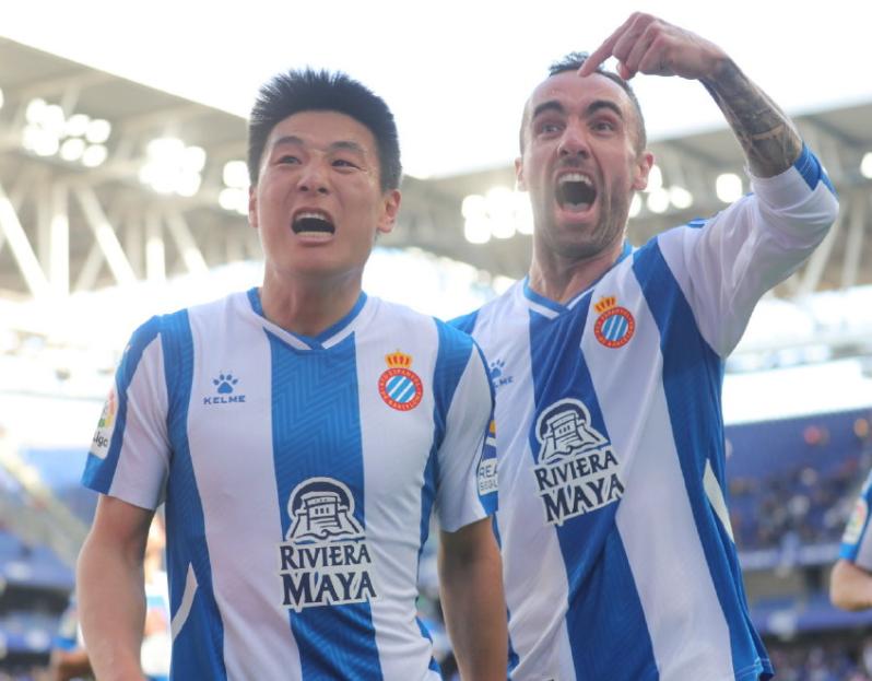 武磊进球霸气回击视频,武磊绝杀尖叫