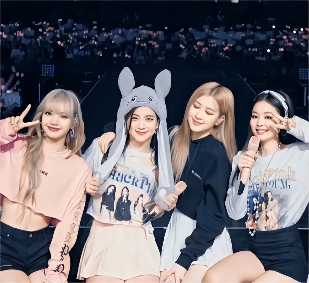 blackpink涓栫晫宸℃紨howyoulikethat鑸炲彴,blackpink涓栫晫宸℃紨howdoyoulikethat