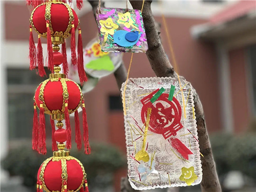 看开幕式、做手抄报、体验滑雪……*安泰**学生寒假“云迎”冬奥盛会