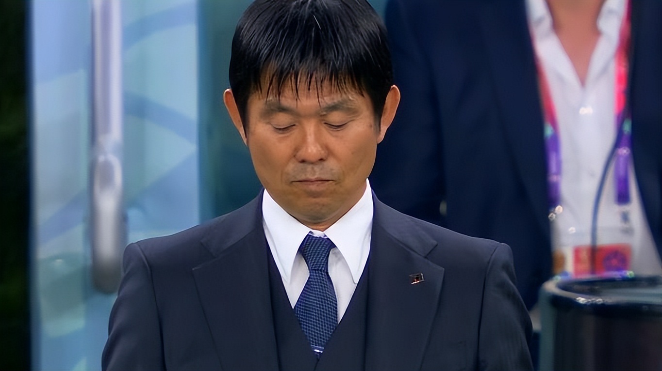 足球克罗地亚莫德里奇进球,世界杯克罗地亚莫德里奇远射