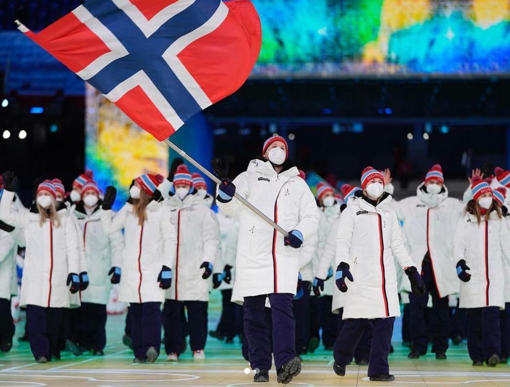 谷爱凌介绍滑雪品牌,谷爱凌滑雪同款