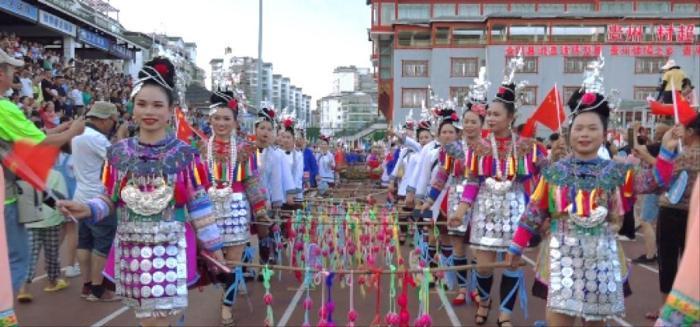 贵州“村超”：足球梦想的起点，民族文化的交汇点