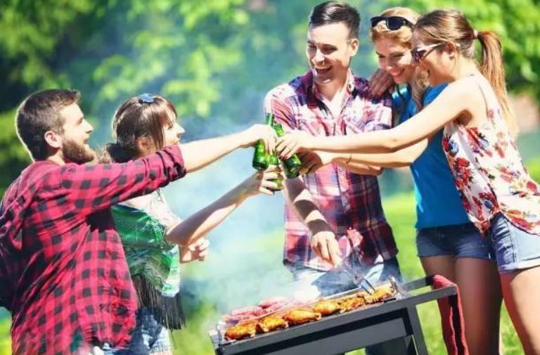 合力正：赋能户外休闲活动，打造品质烧烤炉架