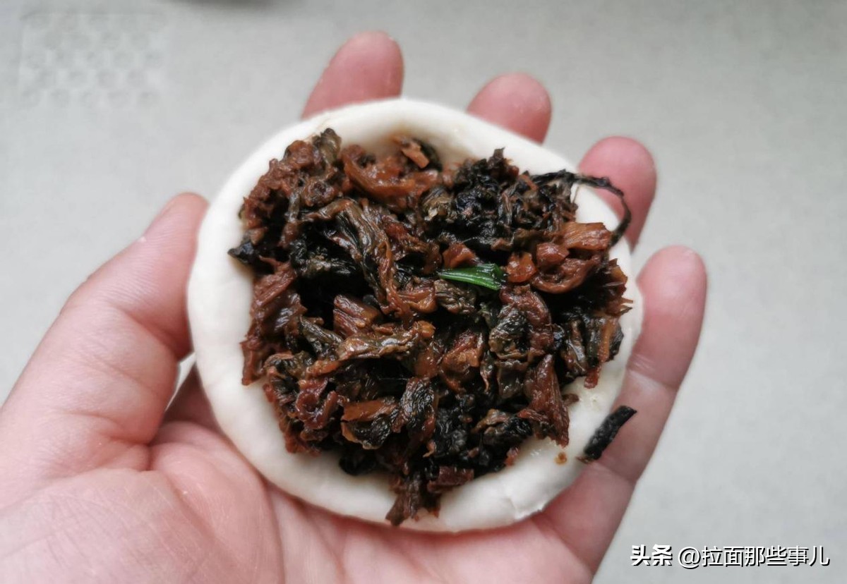 雪里红梅干菜区别,梅干菜是不是雪里红晒的