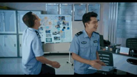 美国政府“穷”疯了？除了抢劫房产，偷窃也要缴税