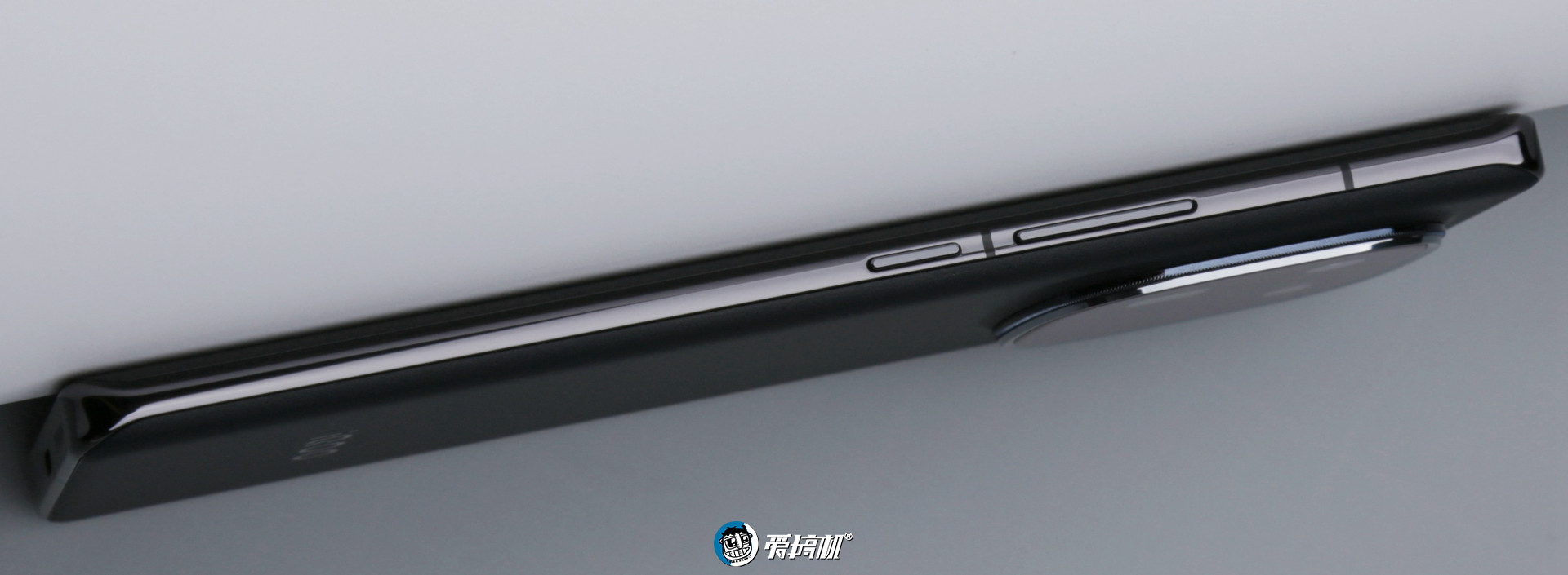 友商iqoo12pro,iqoo12长焦对比iqoo12pro