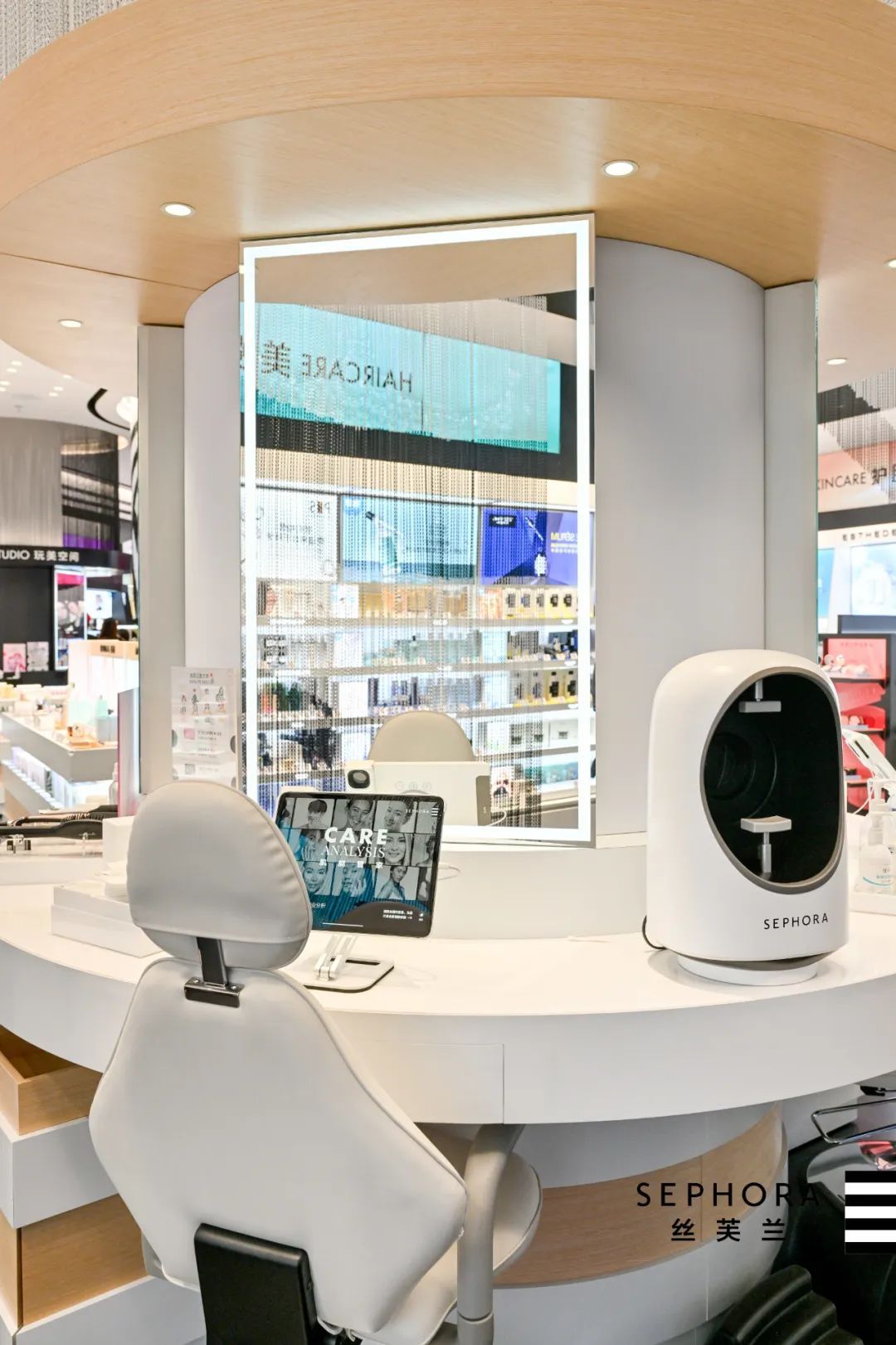 丝芙兰上海未来体验店,丝芙兰官网和线下门店区别