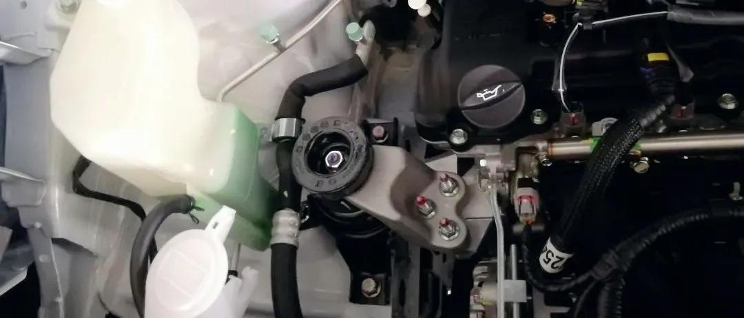 发动机水温高怎么处理,玉柴发动机水温高怎么解决