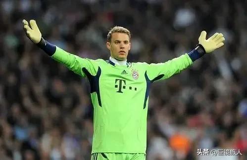 马丁内斯和布冯神奇扑救,布冯vs马丁内斯谁更厉害