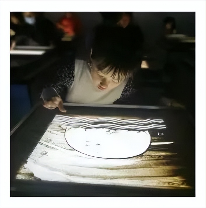 临渭儿童美术培训推荐,小学沙画特色课程