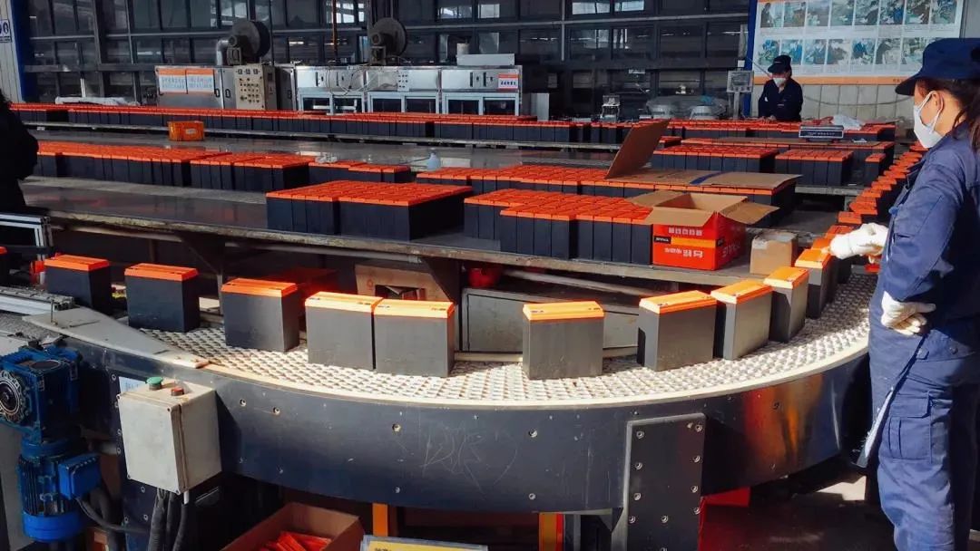 电动车电池以旧换新价格是多少,旧的电动车电池能卖多少钱