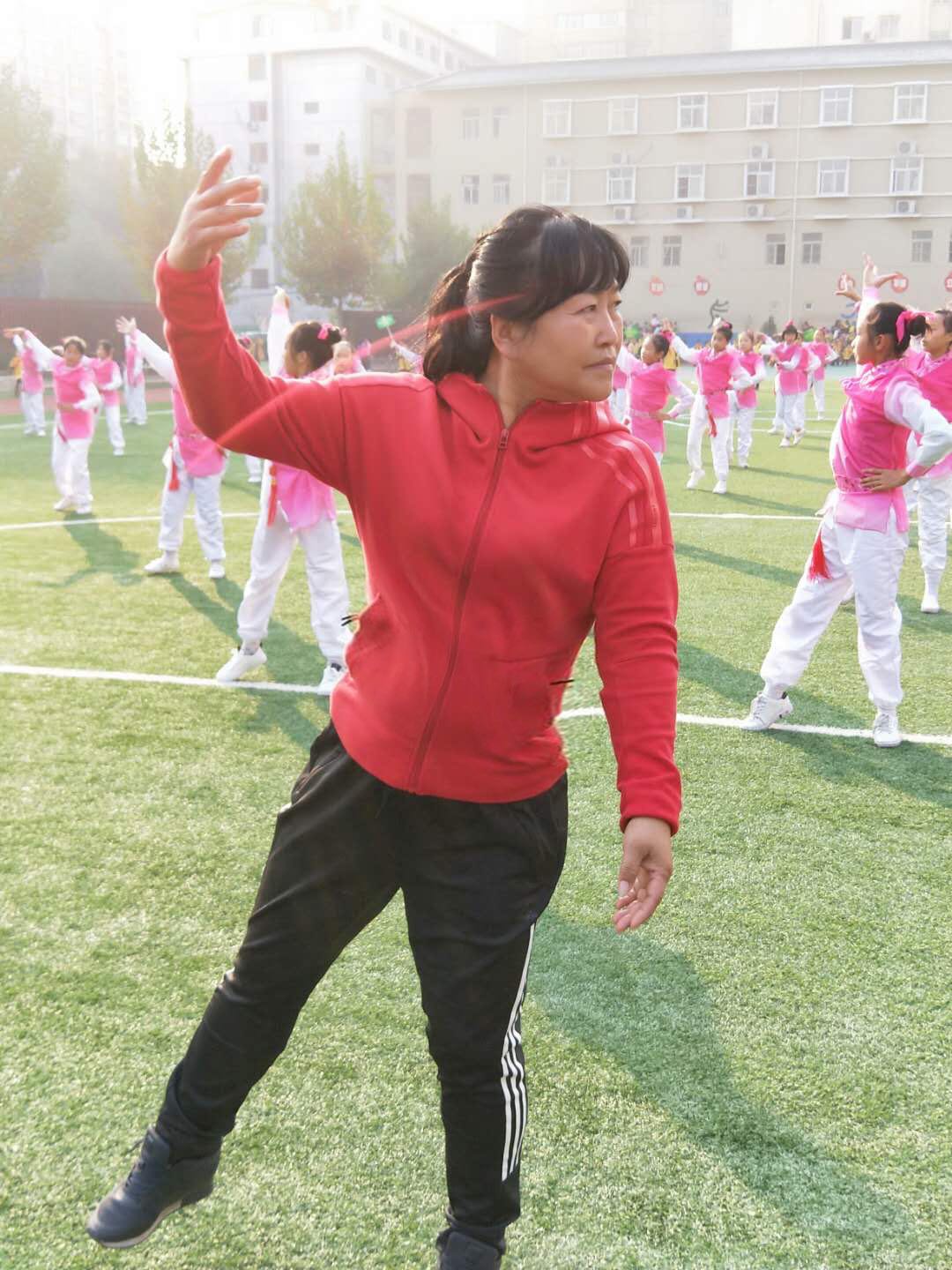 高新路小学副校长梁欣,西安高新区梁欣