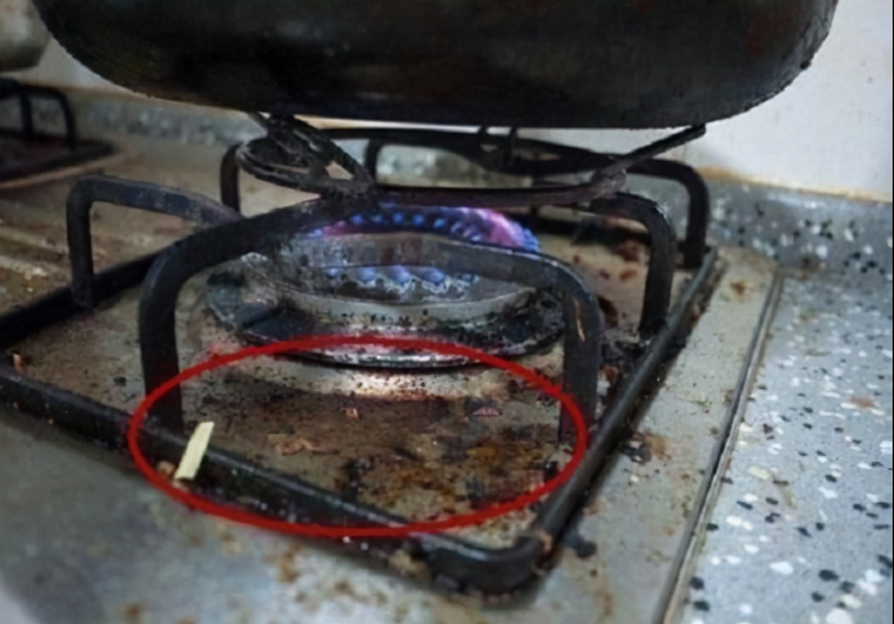 油烟机怎么清洗油污最有效的方法,油烟机用什么东西清洗干净小妙招