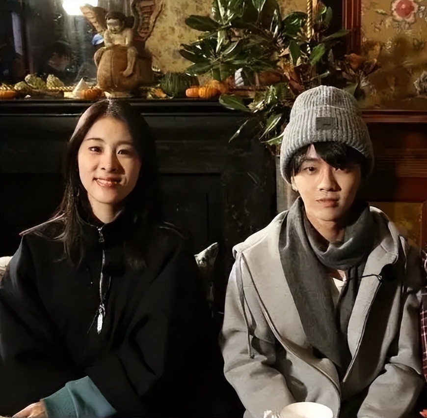 “只生孩子不结婚”的8位女星，看似洒脱淡然，实则吃尽了苦头