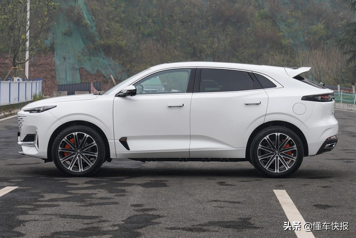 多了3个字母，续航也成倍增加，长安UNI-KiDD实力如何？