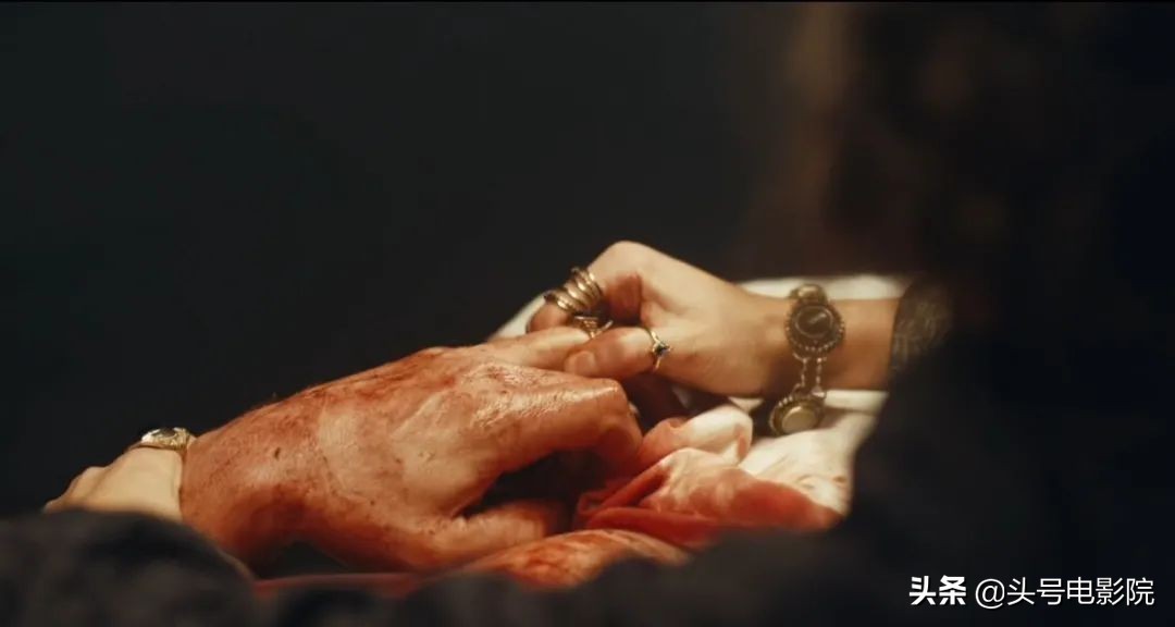 美剧浴血黑帮解说9.0以上评分,浴血黑帮第一季深度解析