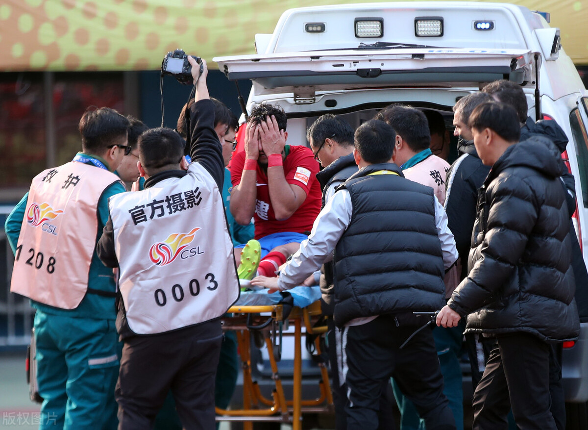 多拉多犯错被禁赛,裁判犯错咋惩罚?