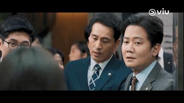 被渣男逼到流产差点自杀，从剧中穿搭就能看出女主复仇的野心