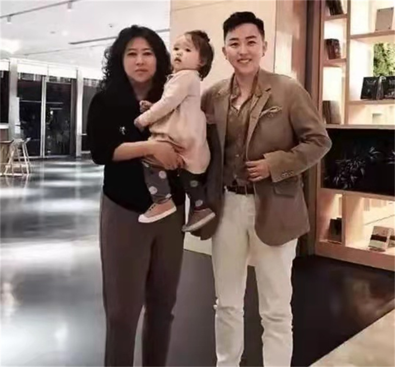 叶海洋生第一胎多少岁,叶海洋怀二胎是真的吗