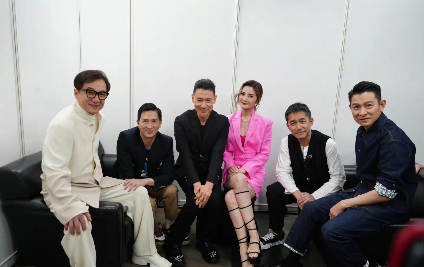 高鼻梁塌却很漂亮的女星,凸嘴短下巴的女人面相