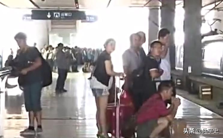 安徽孕妇生孩子孕妇死亡事件,女子高铁意外早产后续