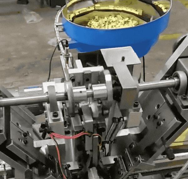 燕尾夹怎么用视频教程,长尾夹组合方法