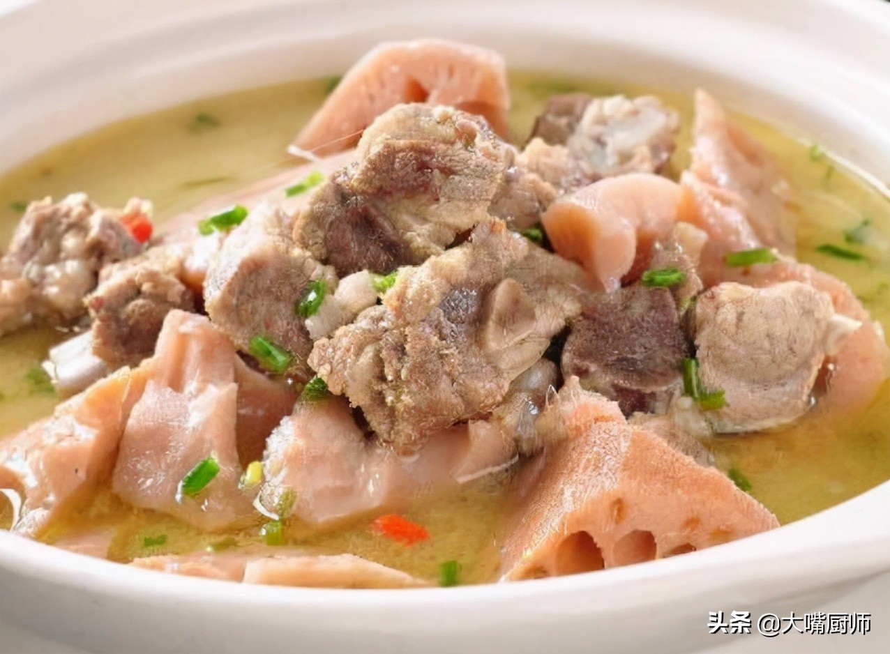 炖排骨肉时记住三不放,炖排骨汤要不要过血水