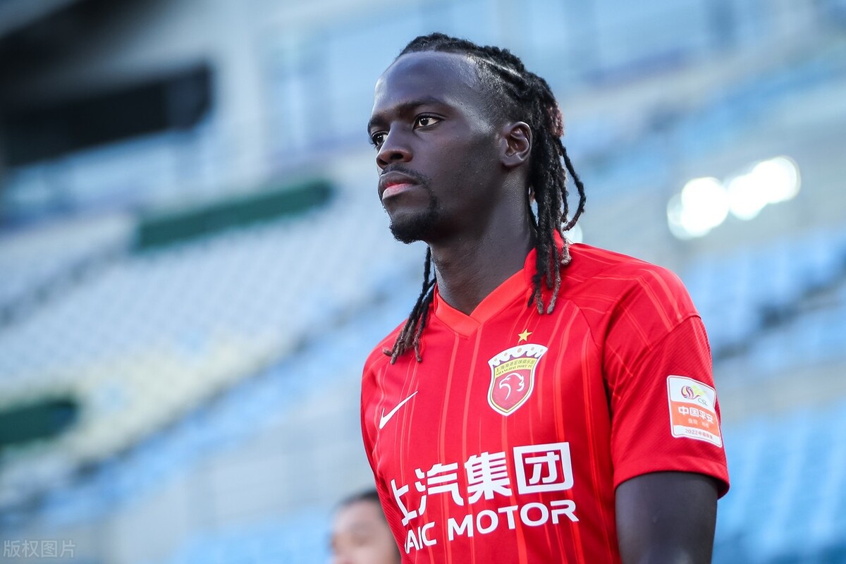 上港亚冠逆转,上港锋霸武磊