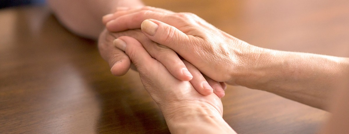 猴痘会通过唾液传播吗,猴痘是动物传播的吗