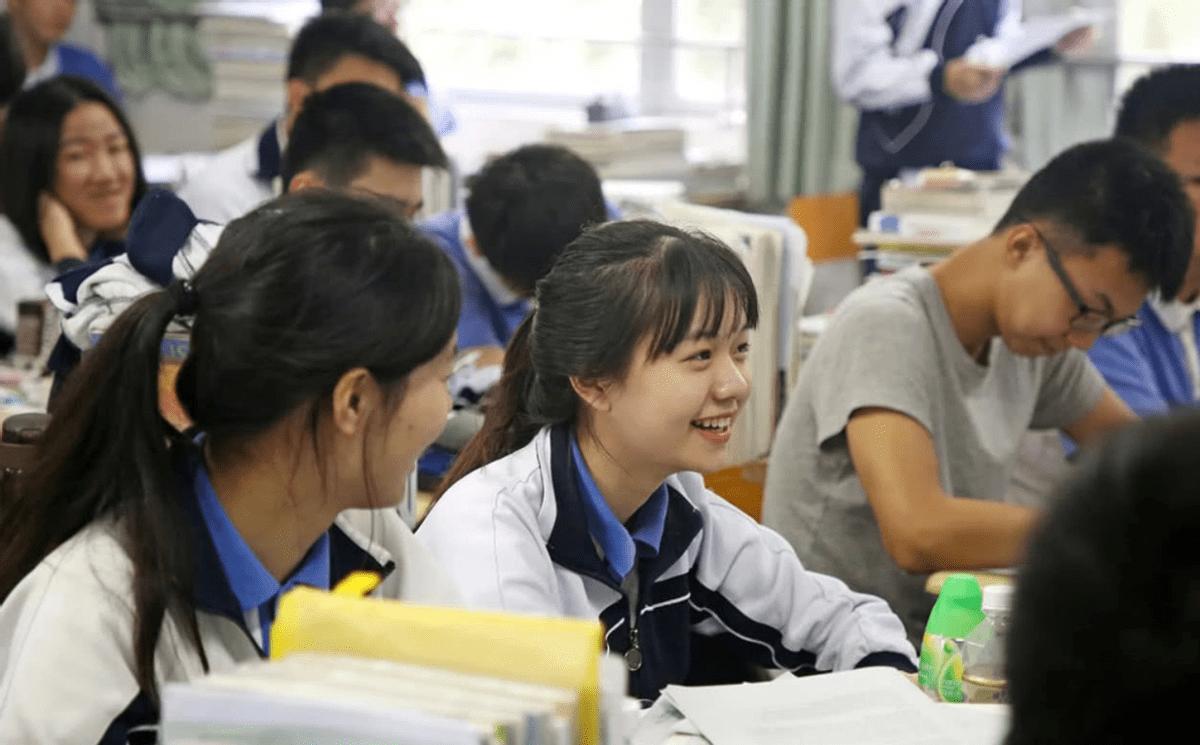 江苏女生外地求学：“后悔出省上大学”，说出了异地学子的心声