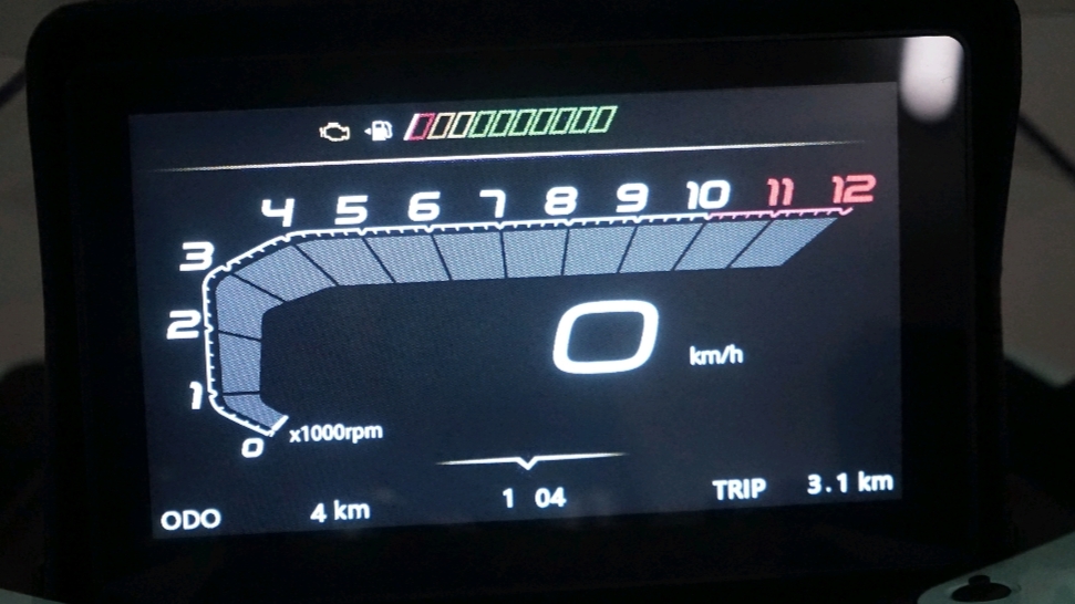 运动踏板adv,五羊本田adv星锐视频