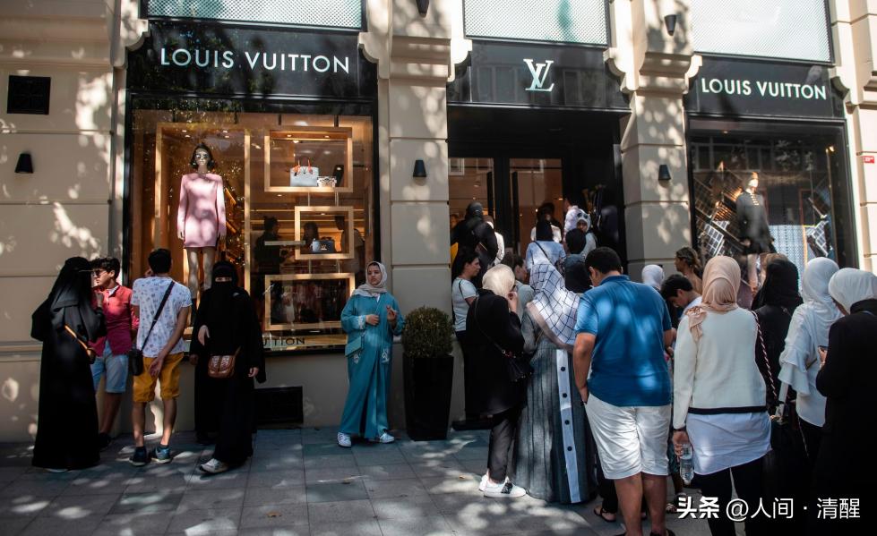 沙特赖账王妃被判还债,沙特王妃欠钱不还