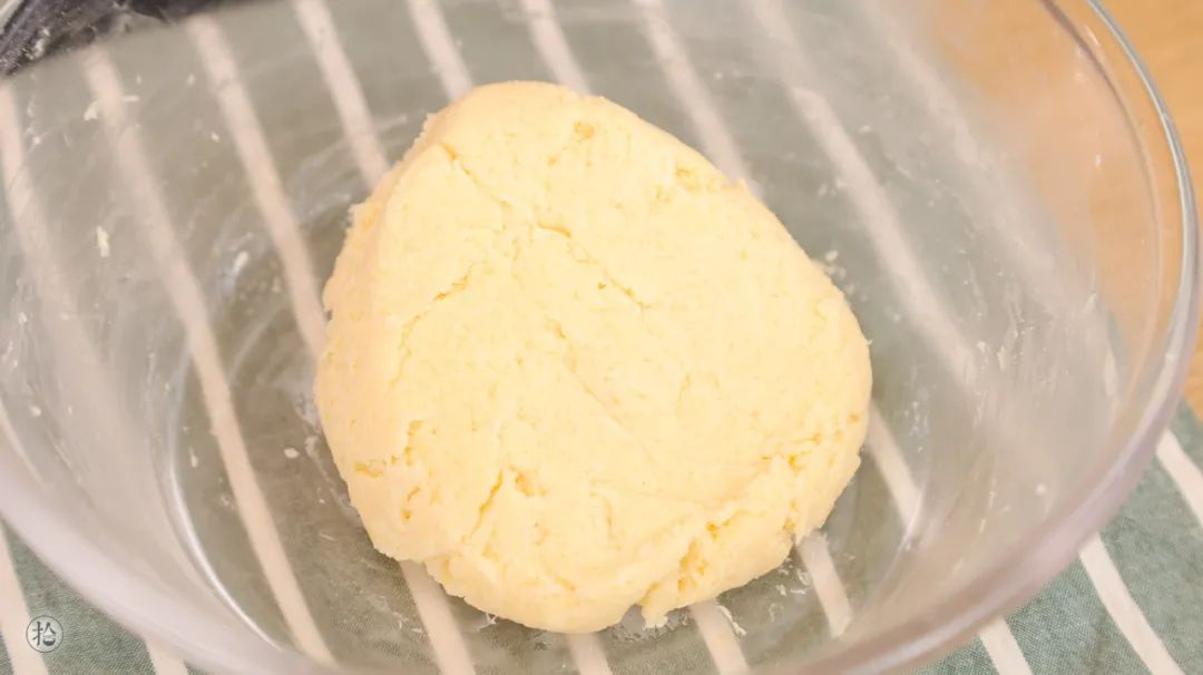 芋泥肉松三明治吃一口就会沦陷,一口就能惊艳到的香酥芋泥