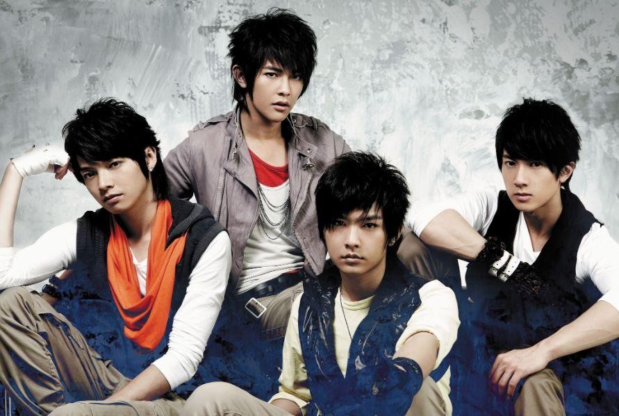 炎亚纶崩溃痛哭又鞠躬,炎亚纶疯狂麦吉