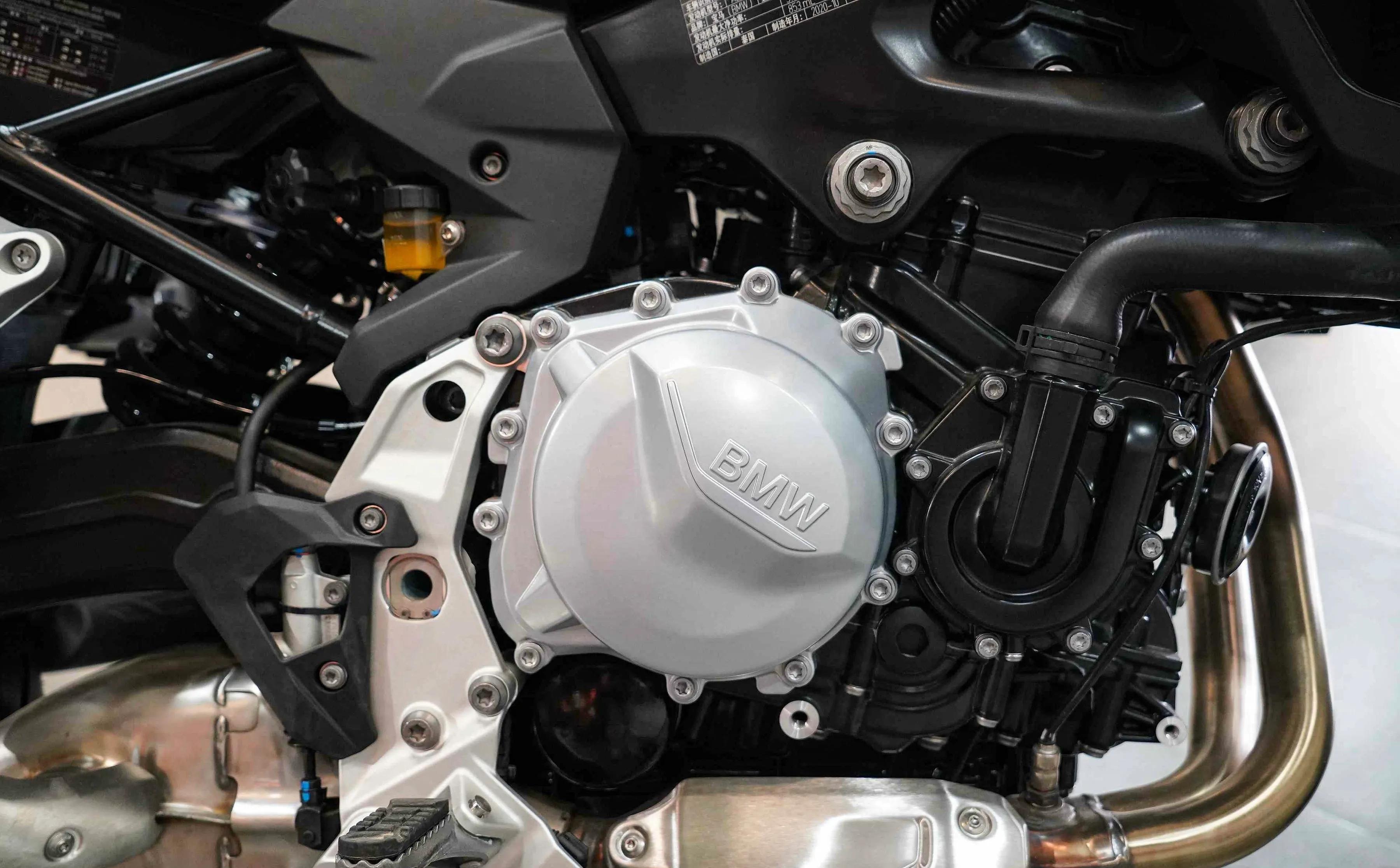 宝马水鸟f750gs是拳击手发动机吗,宝马摩托车水鸟和f750gs