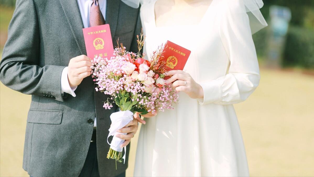 女性持续痉挛会怎么样,哪些女性出现生理性痉挛