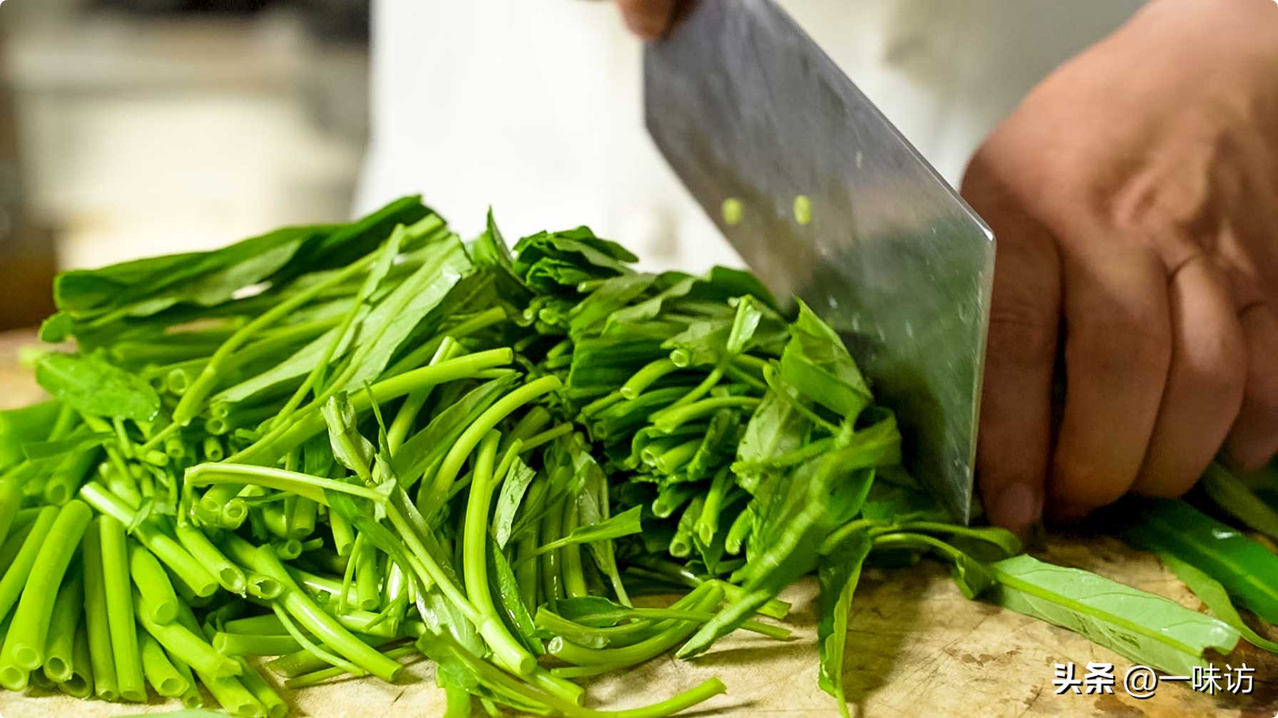 腐乳空心菜和豆酱空心菜,南乳空心菜比腐乳空心菜好吃