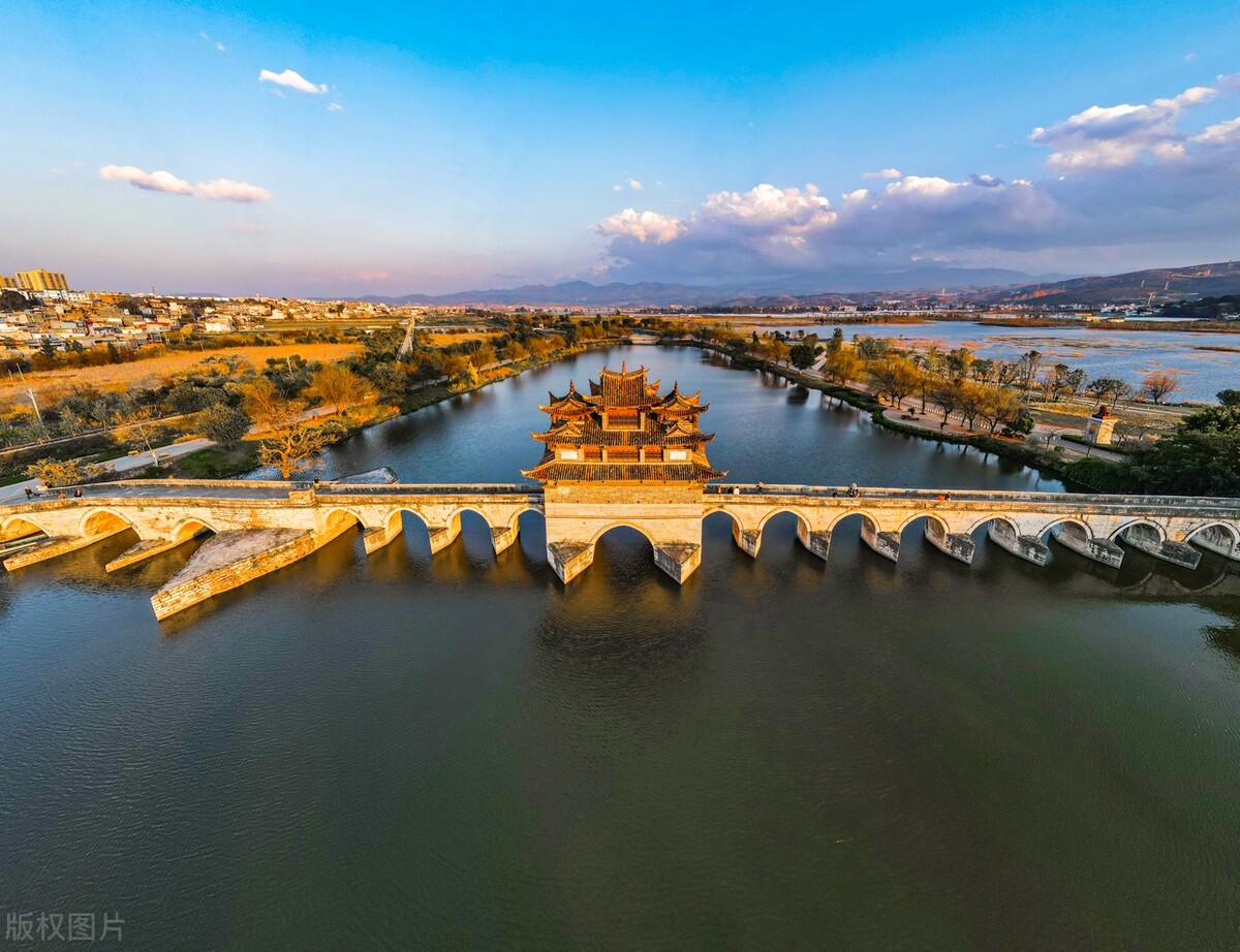 云南旅居一个月住哪合适风景最好,云南宜居的三四线小城