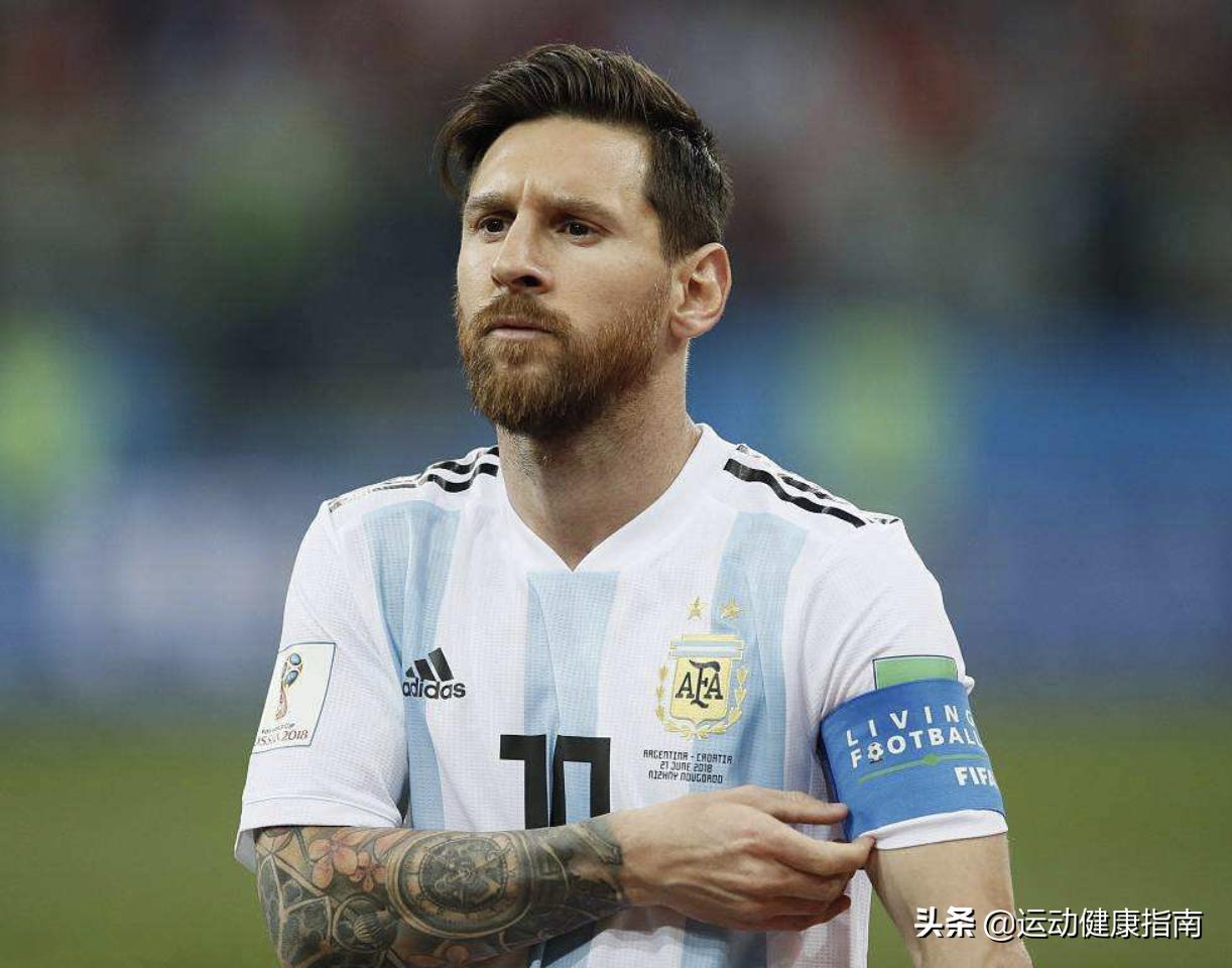 球场上奔跑的美好肉体，让女球迷疯狂的10大足球帅哥盘点，慎点哦