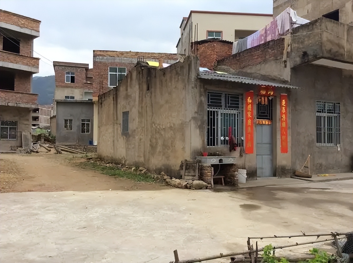 落榜的高中生李忠达