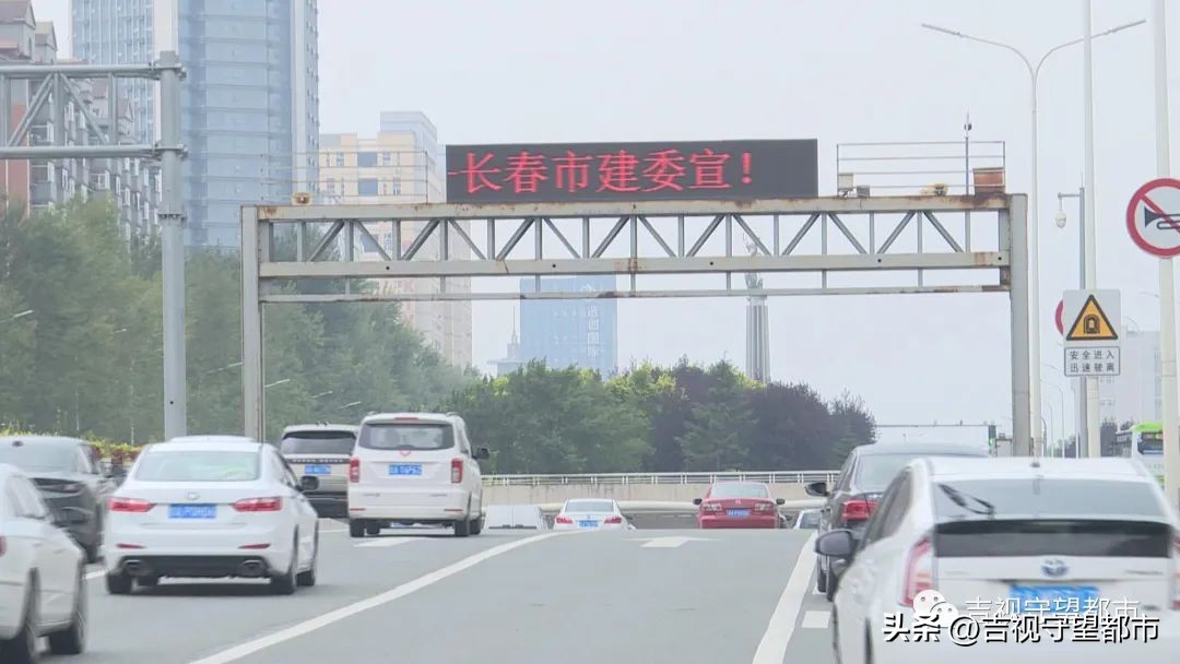 隧道内一边虚线一边实线怎么变道,隧道内实线两侧有虚线变道
