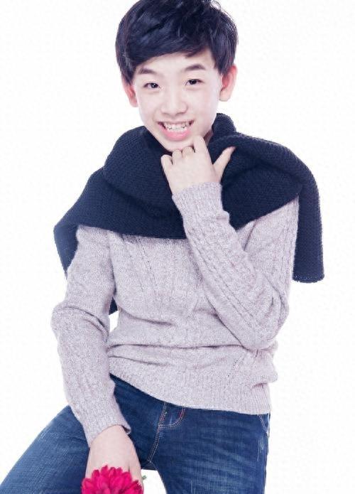 长大后变丑的六位童星,盘点八位长残了的童星