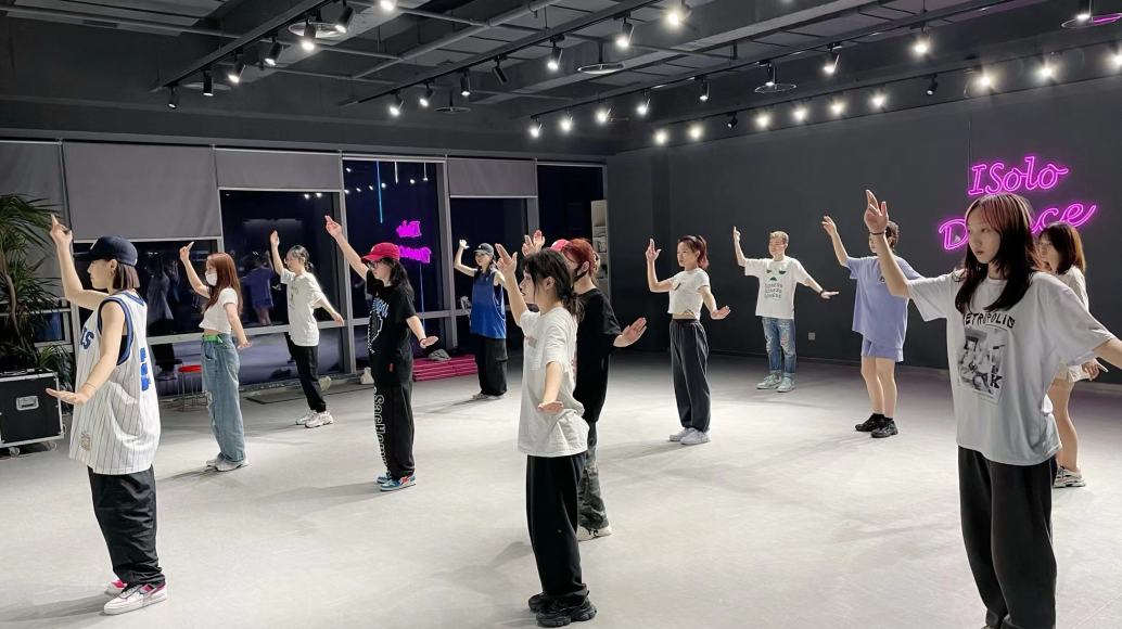 如何快速零基础学舞蹈,怎么样才能学好舞蹈