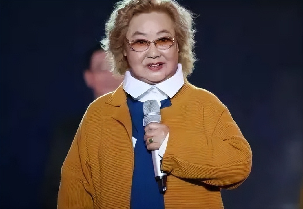 郭兰英婚姻近况,郭兰英结婚照片