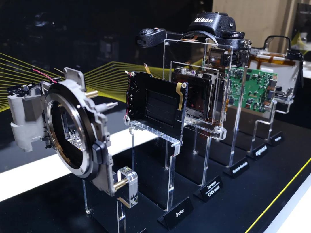 数码单反编年史黄金时代尼康,尼康数码单反最新一代是