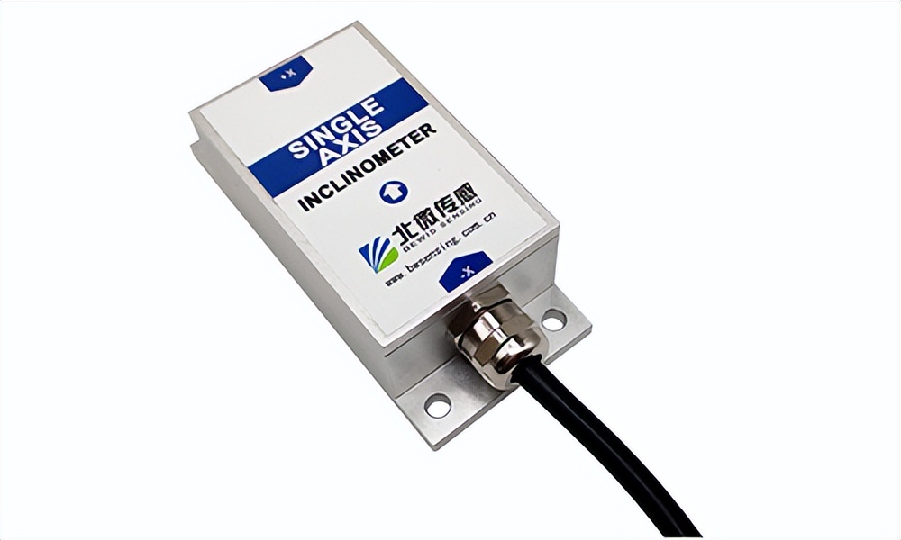 *藏西**扎布耶项目实时控制集热器角度：北微传感助力实现双碳目标