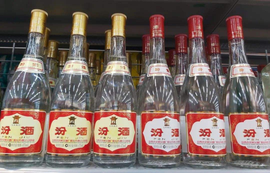 最新中国白酒10大名酒排行榜,中国白酒十大高端名酒排行榜最新